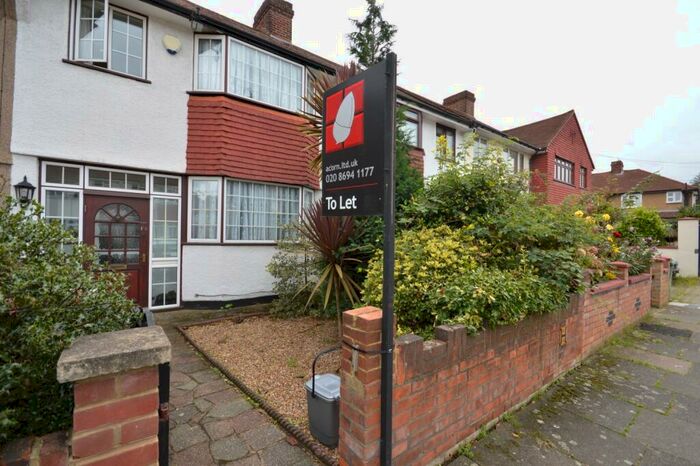 3 Bedroom Terraced House To Rent In Bearstead Rise Brockley, SE4