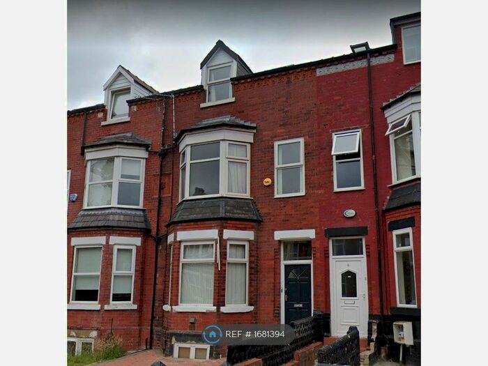 8 Bedroom Terraced House To Rent In Newlyn Street, Rusholme, M14