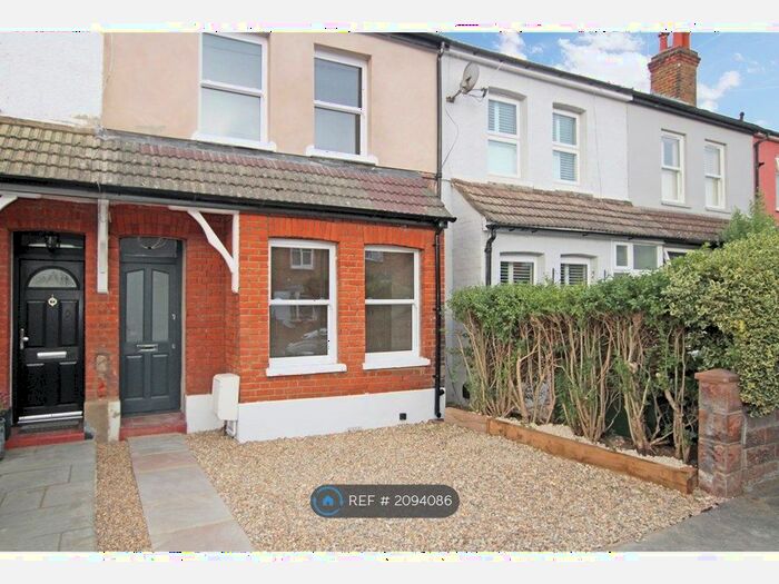 2 Bedroom Terraced House To Rent In Russell Road, Walton-On-Thames, KT12