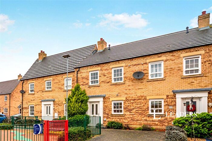 3 Bedroom Terraced House To Rent In Primrose Fields, Bedford, Bedfordshire, MK41