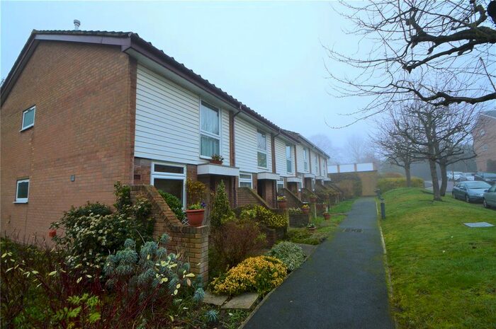 3 Bedroom Detached House To Rent In Engadine Close, Croydon, CR0