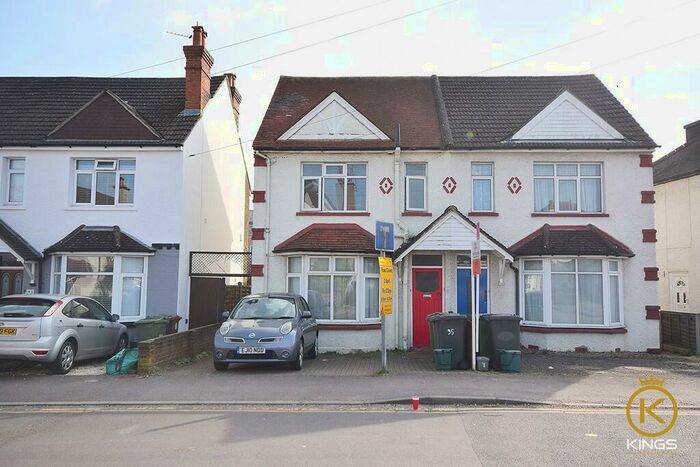 4 Bedroom Semi-Detached House To Rent In Weston Road, GU2