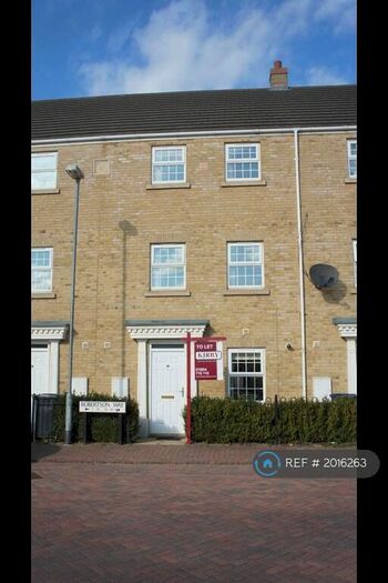 4 Bedroom Terraced House To Rent In Robertson Way, Sapley, Huntingdon, PE28