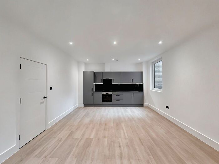 1 Bedroom Flat To Rent In St Johns Street, Colchester, CO2