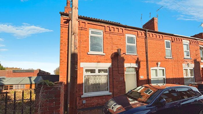3 Bedroom End Of Terrace House For Sale In Russell Street, Lincoln, LN5
