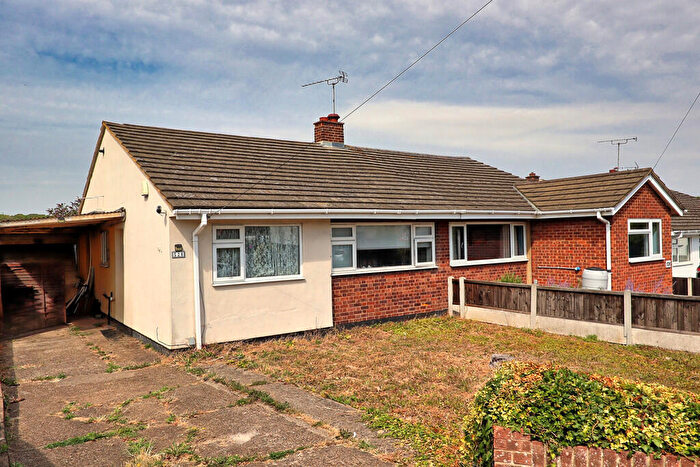 2 Bedroom Semi-Detached Bungalow For Sale In Daws Heath Road, SS7