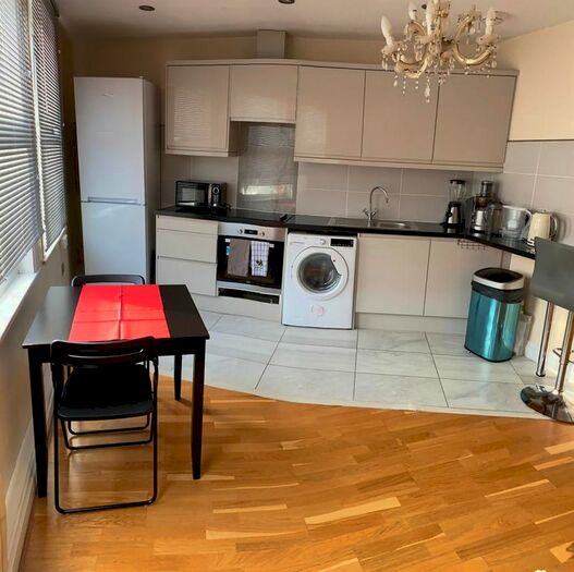 1 Bedroom Flat To Rent In Greenwich South Street, Greenwich SE10