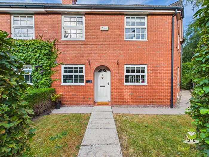 3 Bedroom Semi-Detached House For Sale In Ernley Close, Nantwich, CW5