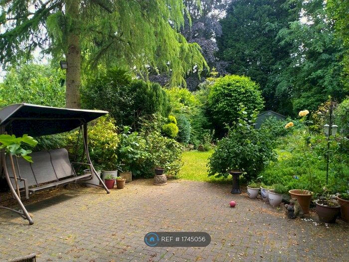 4 Bedroom Detached House To Rent In Sandy Lane, Wolverhampton, WV6