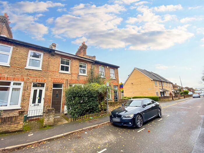 2 Bedroom Cottage To Rent In Chiltern View Road, Uxbridge, Middlesex, UB8