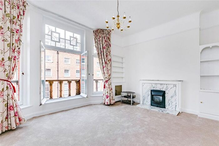 2 Bedroom Flat To Rent In Montagu Mansions, Marylebone, W1U