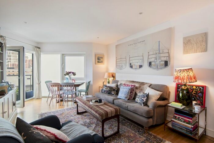 2 Bedroom Flat To Rent In Juniper Drive, London, SW18