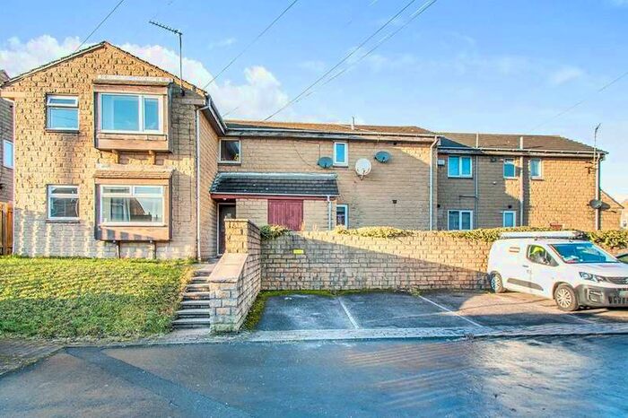 Apartment To Rent In Harlington Court, Morley, Leeds, West Yorkshire, LS27