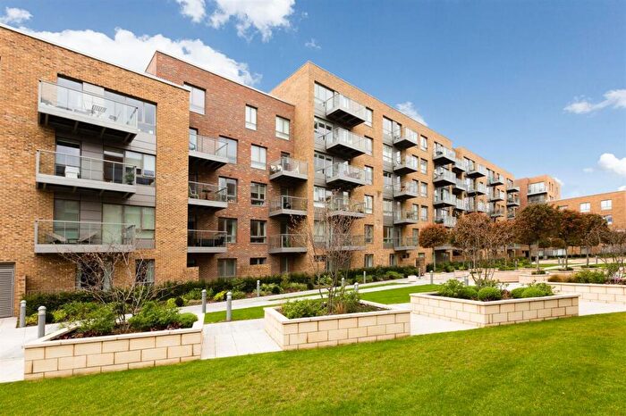 2 Bedroom Apartment For Sale In High Street, Purser Court High Street, N8