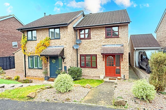 3 Bedroom Semi Detached House For Sale In Old Barber, Harrogate, HG1