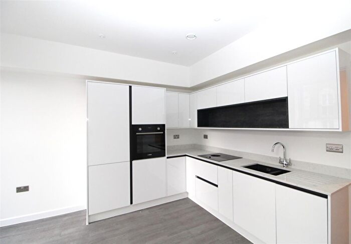 1 Bedroom Flat To Rent In Queen Street, Ramsgate, CT11