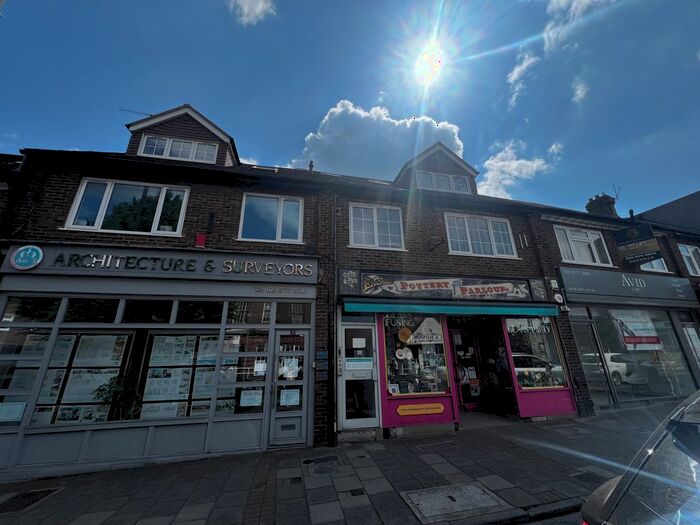 1 Bedroom Flat To Rent In Station Road, West Wickham, BR4