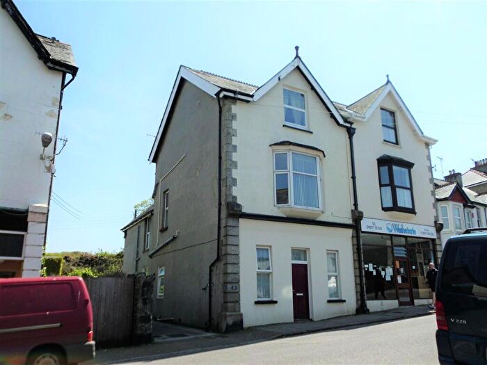 1 Bedroom Flat To Rent In Okehampton, Devon, EX20