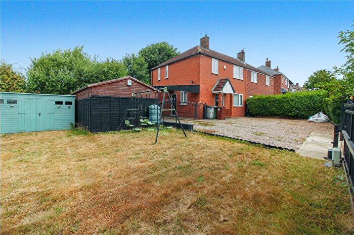 3 Bedroom Semi-Detached House For Sale In Ramshead Approach, Leeds, West Yorkshire, LS14