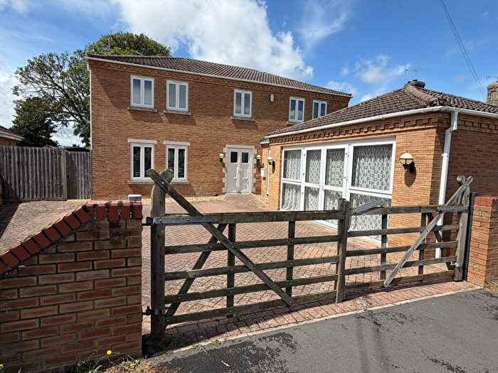 5 Bedroom Detached House For Sale In Ely Road, Littleport, Ely, Cambridgeshire, CB6
