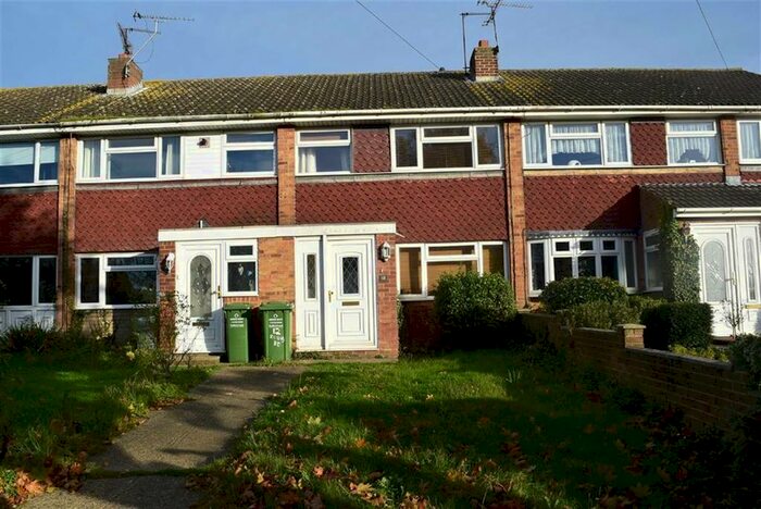3 Bedroom Terraced House To Rent In Rectory Road, Basildon, Essex, SS13