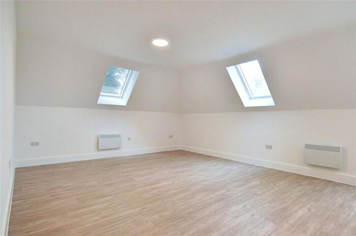 2 Bedroom Apartment To Rent In Blossom Court, Blossomfield Road, Solihull, West Midlands, B91