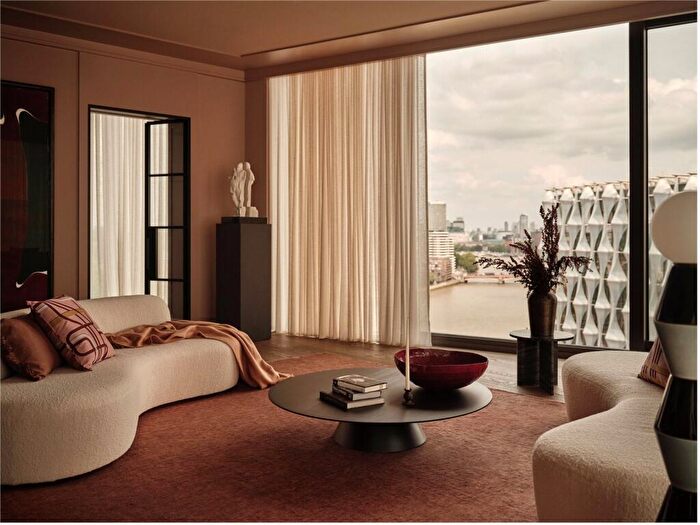 4 Bedroom Penthouse For Sale In Ambassador Building, New Union Square, London, SW11