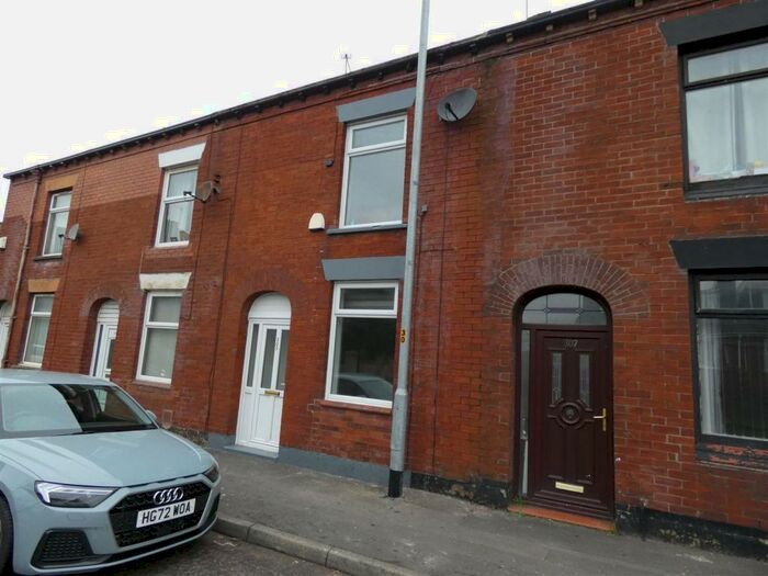 2 Bedroom Terraced House To Rent In Shaw Road, Royton, Oldham, OL2