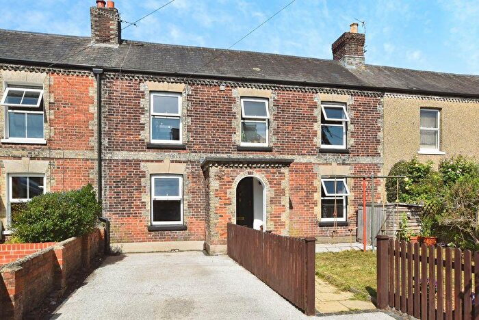 3 Bedroom Terraced House For Sale In Longland, Salisbury ***Video Tour***, SP2