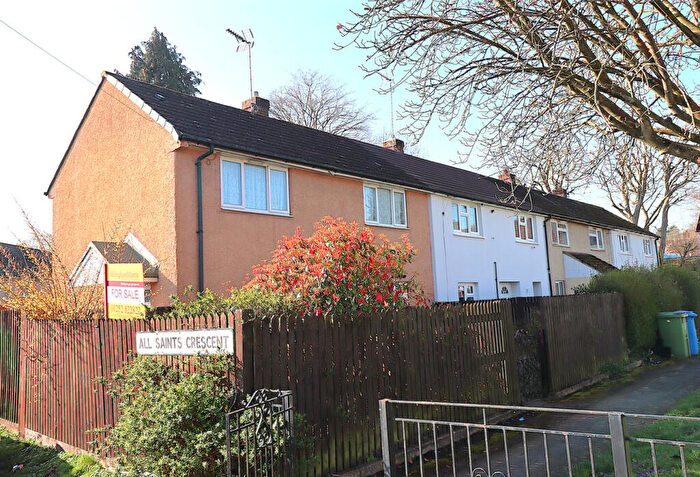 2 Bedroom End Of Terrace House For Sale In All Saints Crescent, Farnborough, GU14