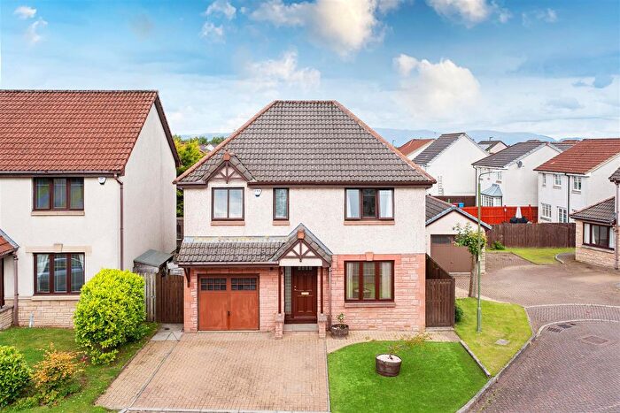 4 Bedroom Property For Sale In Rowan Tree Walk, Larbert, FK5
