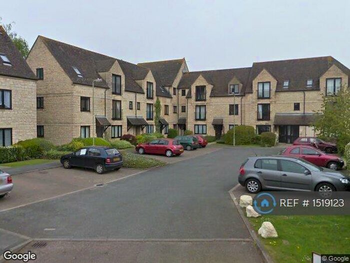 1 Bedroom Flat To Rent In Beechgate, Witney, OX28