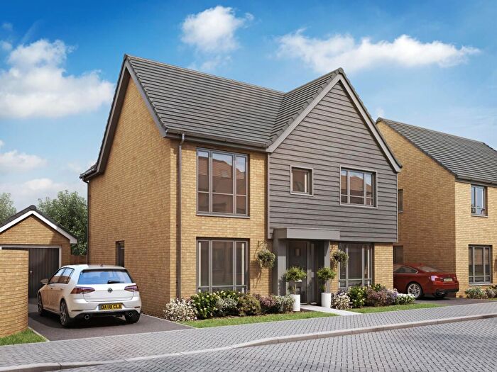 4 Bedroom Detached House To Rent In Crystal Crescent, Malvern, WR14