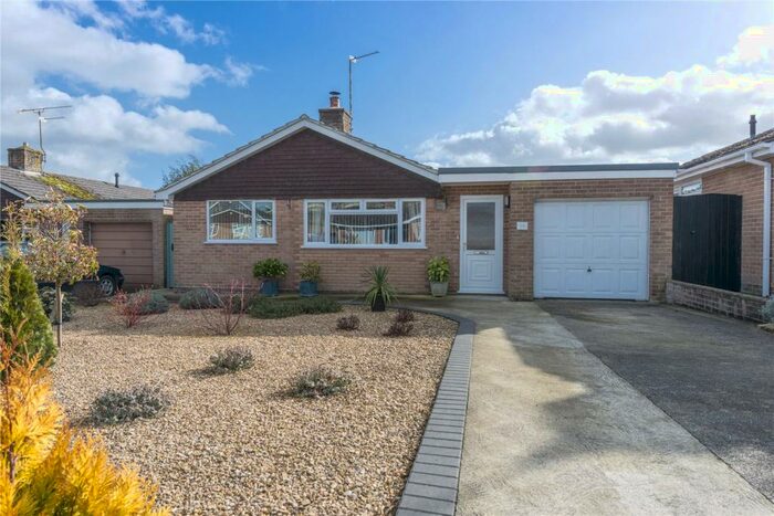 2 Bedroom Bungalow For Sale In Earls Close, Sherborne, DT9