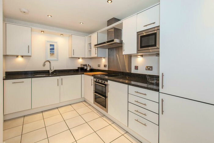 2 Bedroom Apartment To Rent In Frances Road, SL4