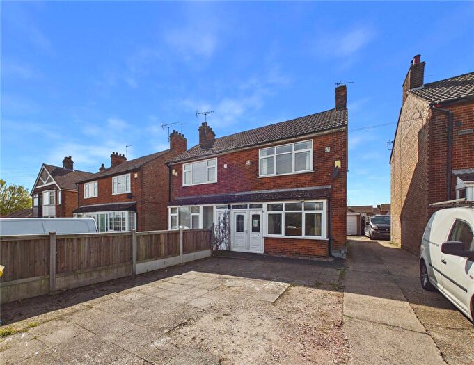 3 Bedroom Semi Detached House For Sale In Mersea Road, Colchester, Essex, CO2
