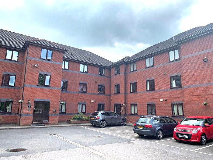 2 Bedroom Flat For Sale In Glebedale Court, Fenton, Stoke-on-Trent, ST4