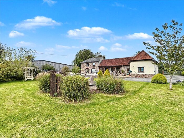 4 Bedroom Detached House For Sale In . Acres Lapford, Crediton, Devon, EX17