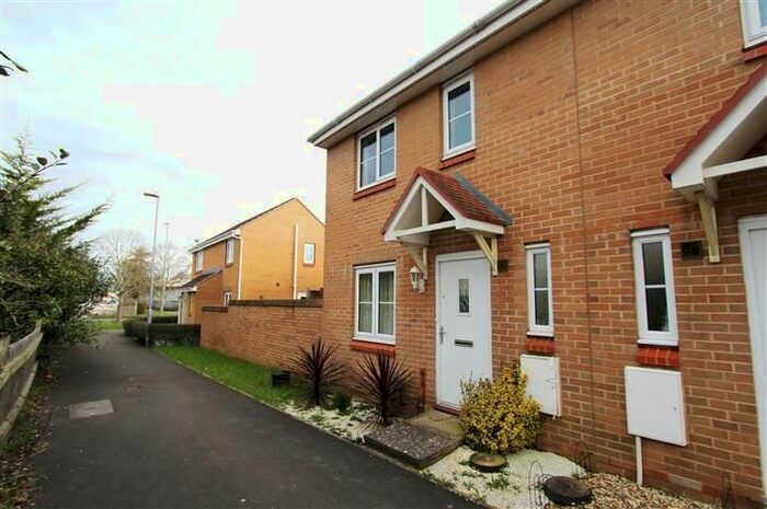 3 Bedroom Property To Rent In Faroe Walk, Bridgwater TA6