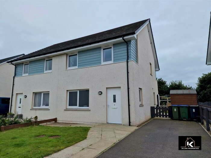 4 Bedroom Semi-Detached House For Sale In Busant Drive, Kirkwall, Orkney, KW15