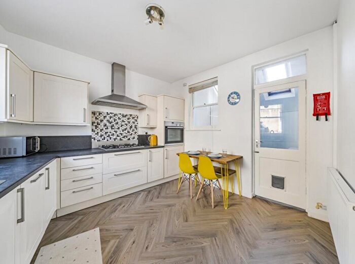 4 Bedroom House To Rent In Hanover Place, Bath, BA1