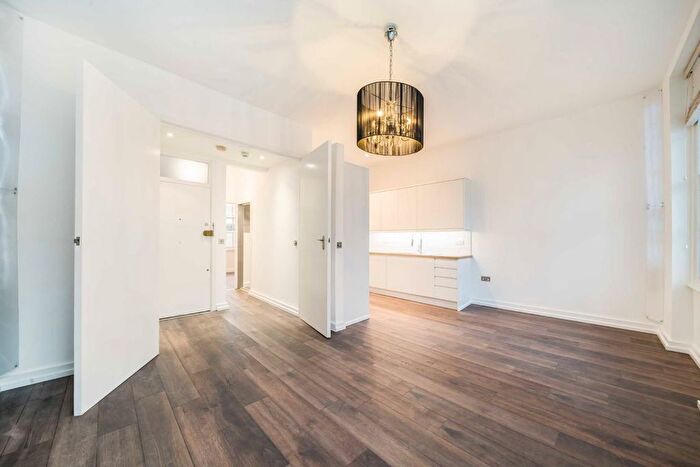 1 Bedroom Flat To Rent In Durham Terrace, London, W2