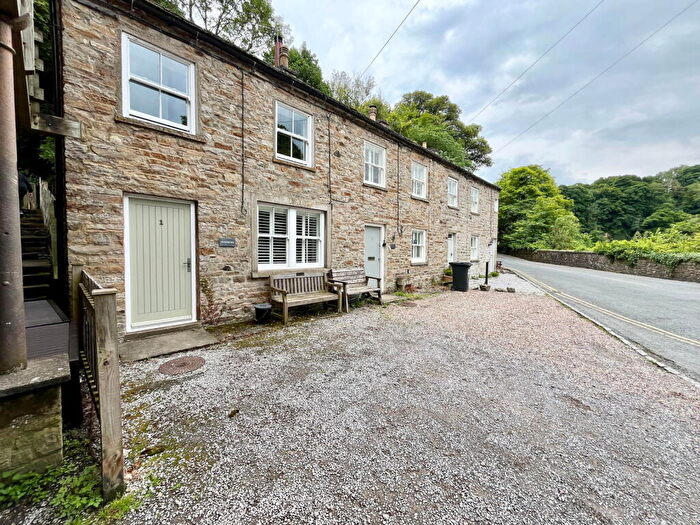 2 Bedroom Cottage For Sale In Riversong, Aysgarth, Leyburn, DL8