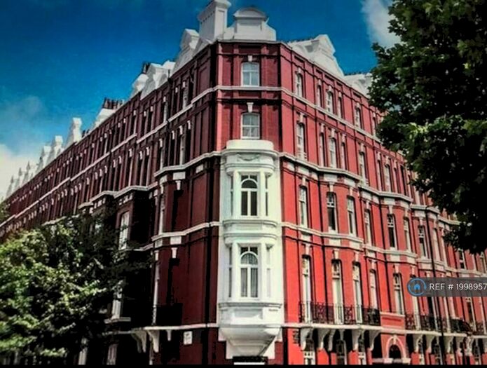 1 Bedroom Flat To Rent In Oxford And Cambridge Mansions, London, NW1