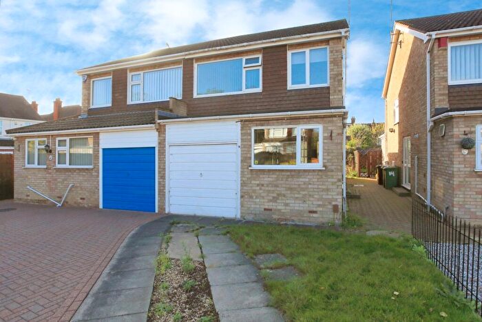 3 Bedroom Semi Detached House For Sale In St. Marys Close, Peterborough, Cambridgeshire, PE1