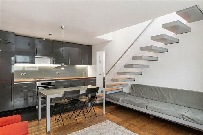 2 Bedroom Flat For Sale In Edgarley Terrace, London, SW6