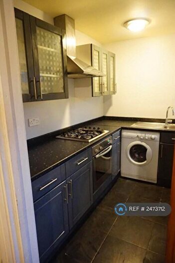 3 Bedroom Terraced House To Rent In Sharrow Street, Sheffield, S11