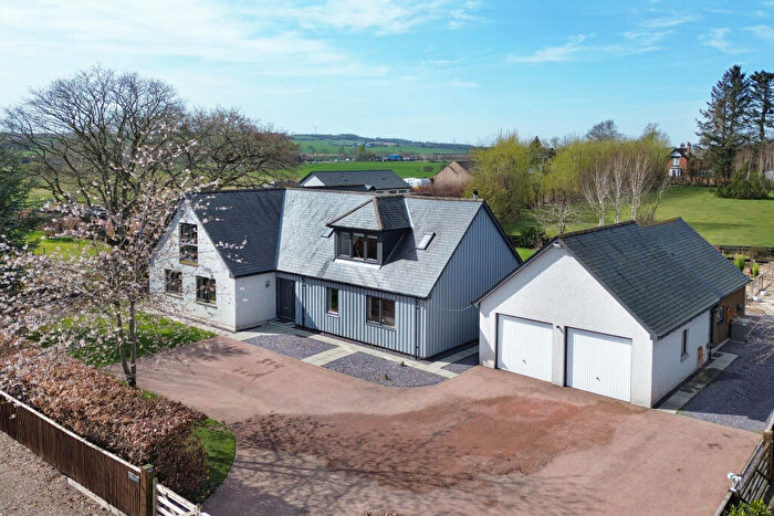 5 Bedroom Detached House For Sale In Laurencekirk, AB30