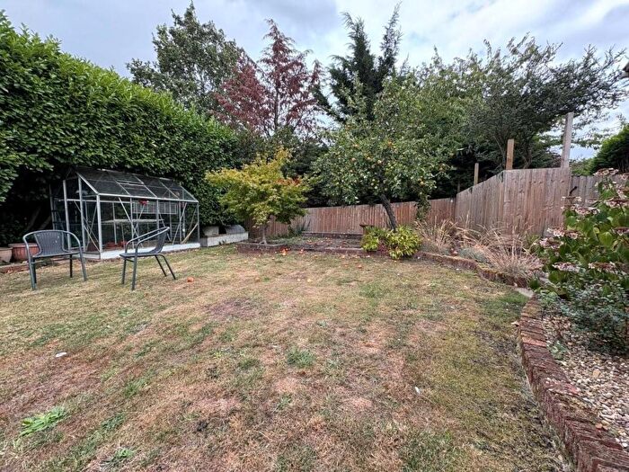 Barn Conversion To Rent In Browning Close, Daventry, NN11