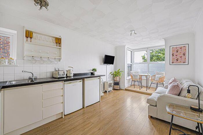 1 Bedroom Flat For Sale In Parkhill Road, Bexley, DA5